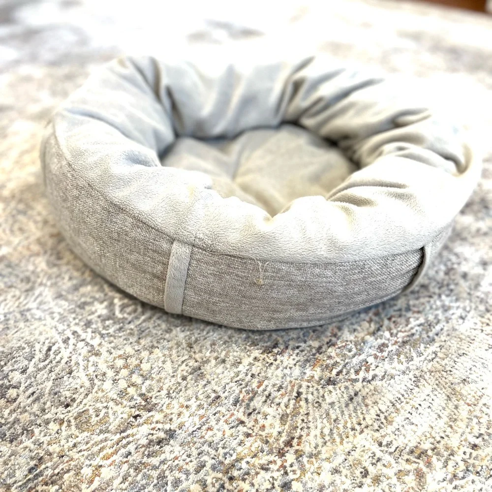 Dog bed